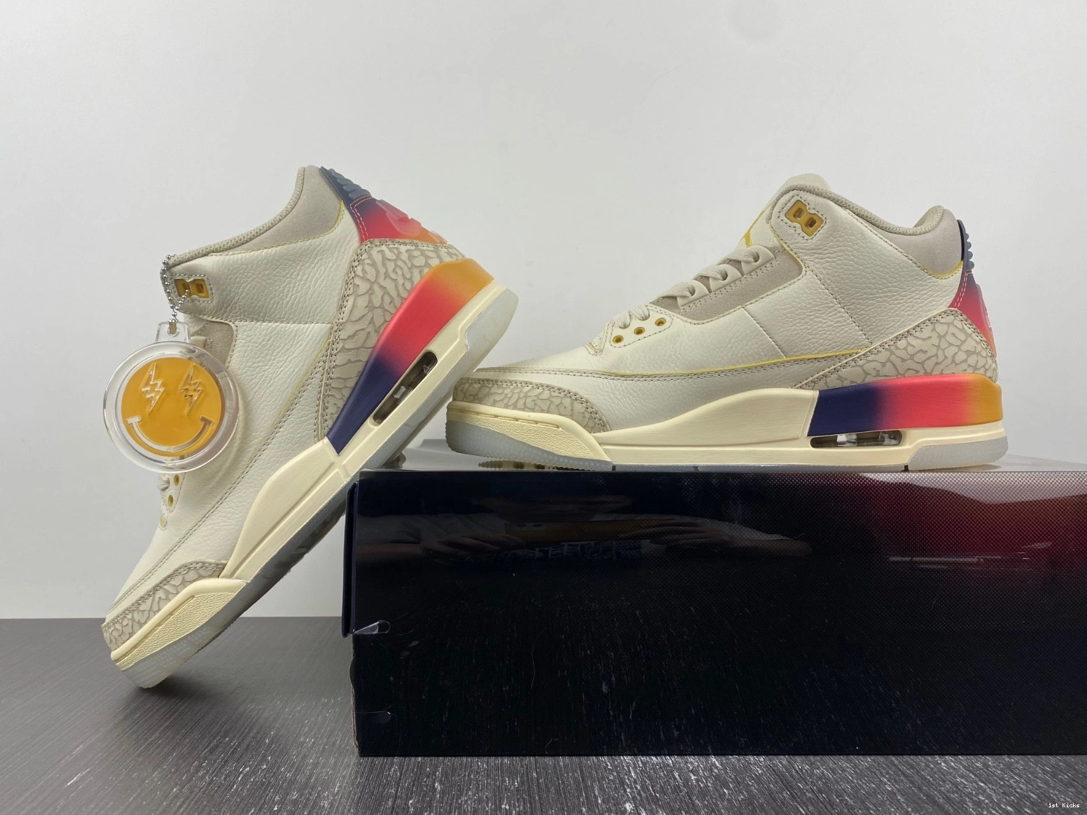 Jordan Retro Balvin 3 SP FN0344-901 - Men's J 0424